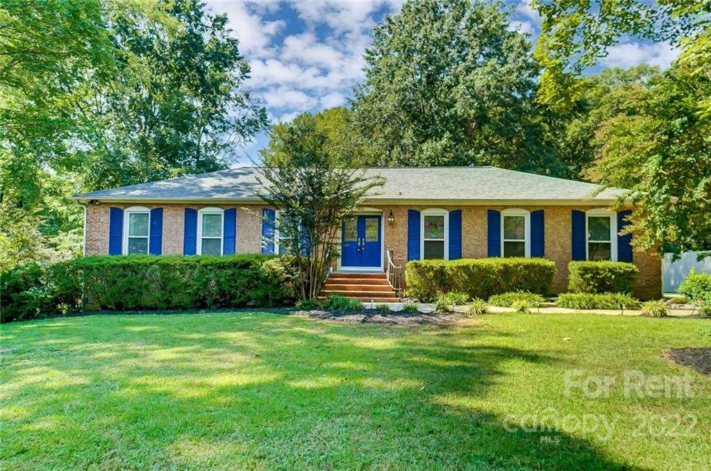 5032 Broken Saddle Lane - Photo 1