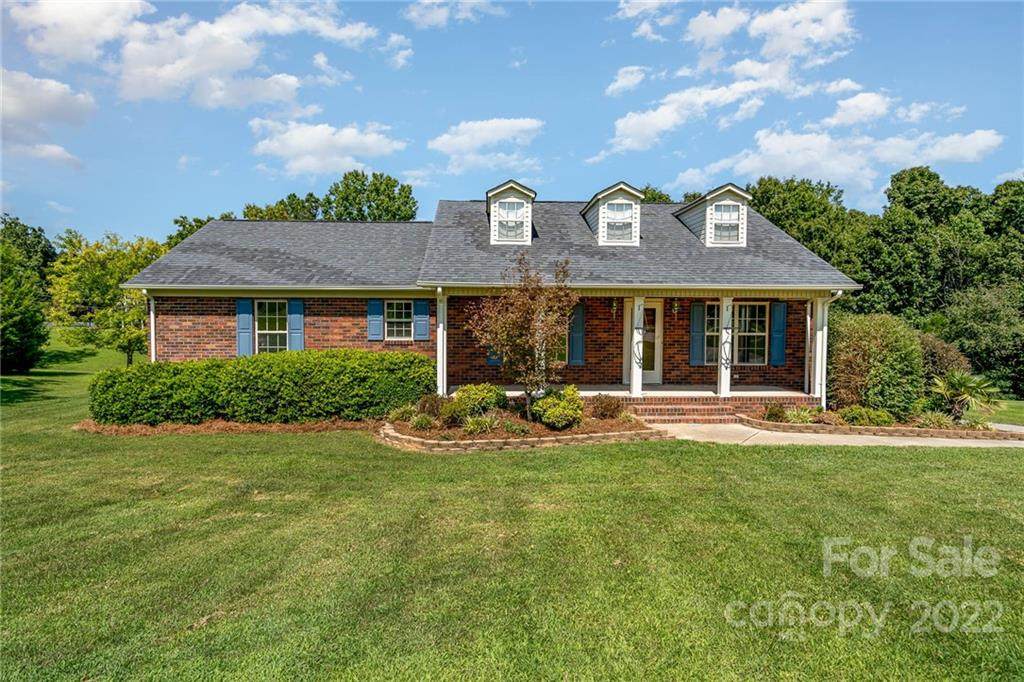 4318 Briarcliff Drive - Photo 1