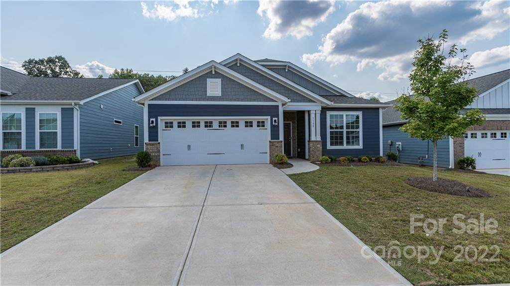 7199 Chrysanthemum Road - Photo 1