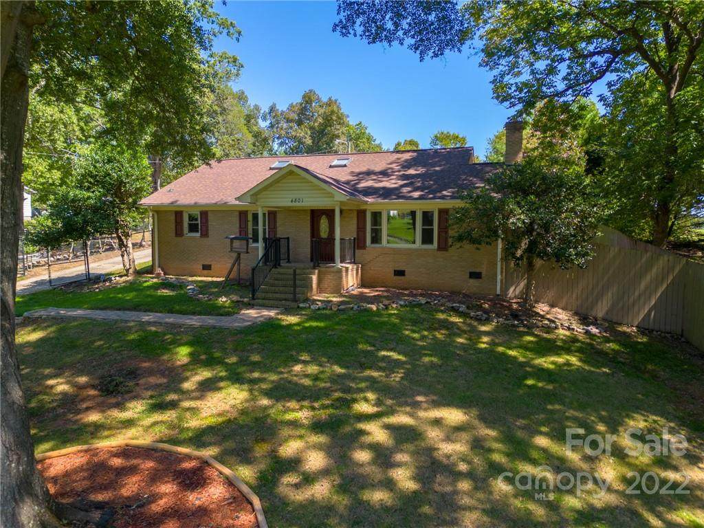4801 Fairbluff Road - Photo 1