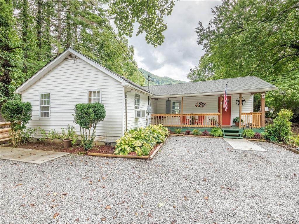 179 Jonathan Creek Road - Photo 1