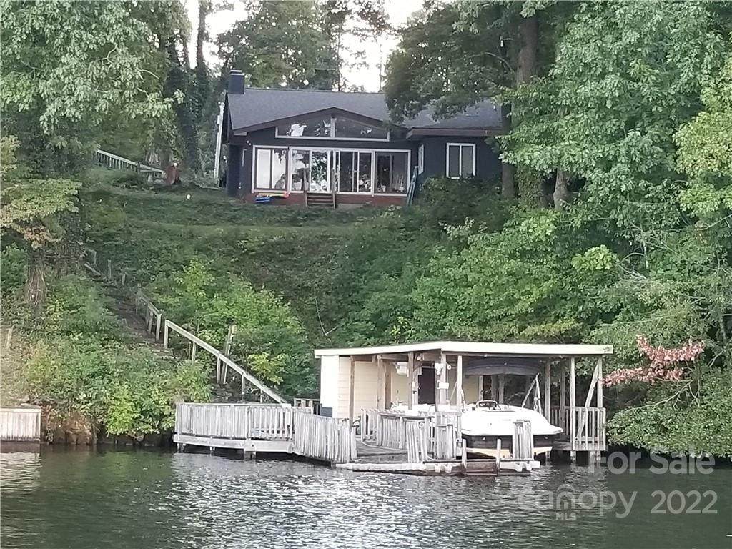1000 Pinehaven Drive - Photo 1