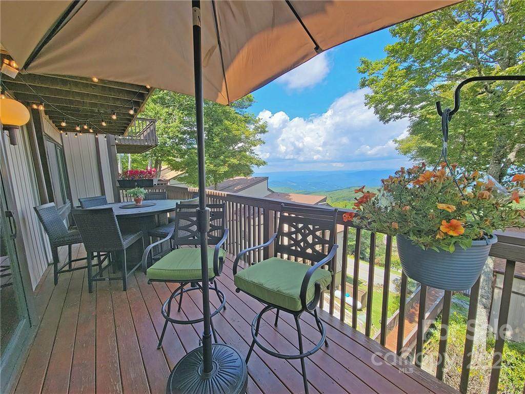 220 Northridge Road - Photo 1