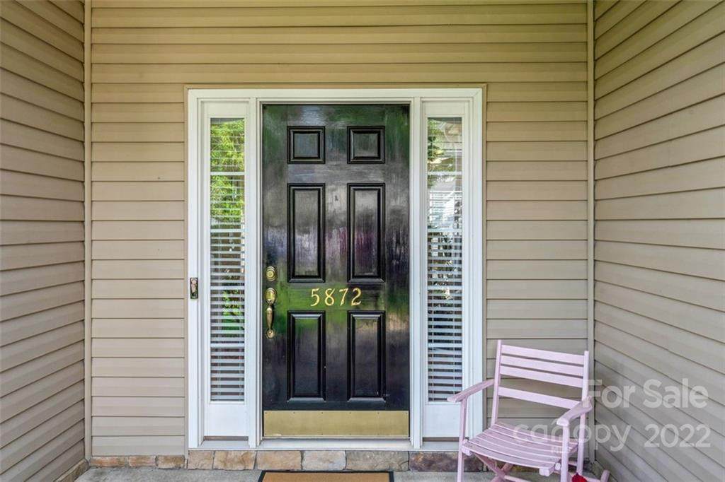 5872 Crimson Oak Court - Photo 1