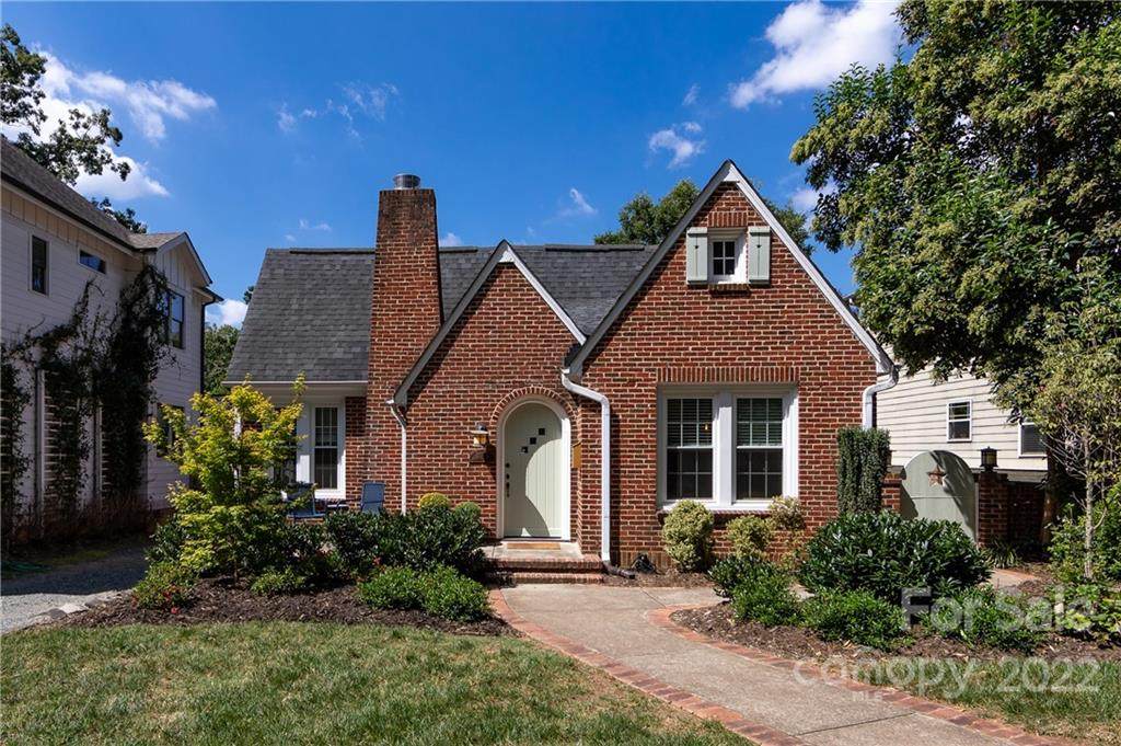 2005 Kenwood Avenue - Photo 1