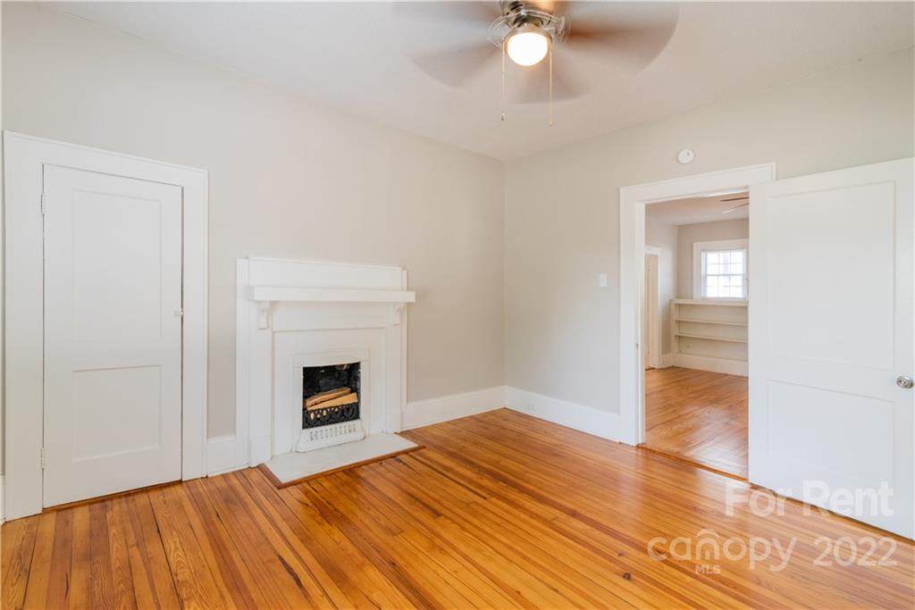 847 Chester Street - Photo 1