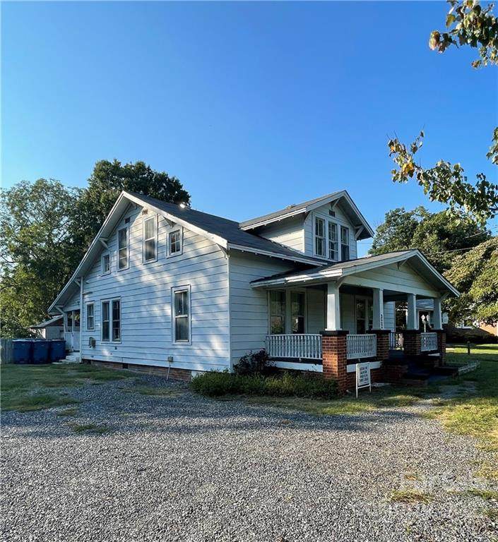 322 7th Street - Photo 1