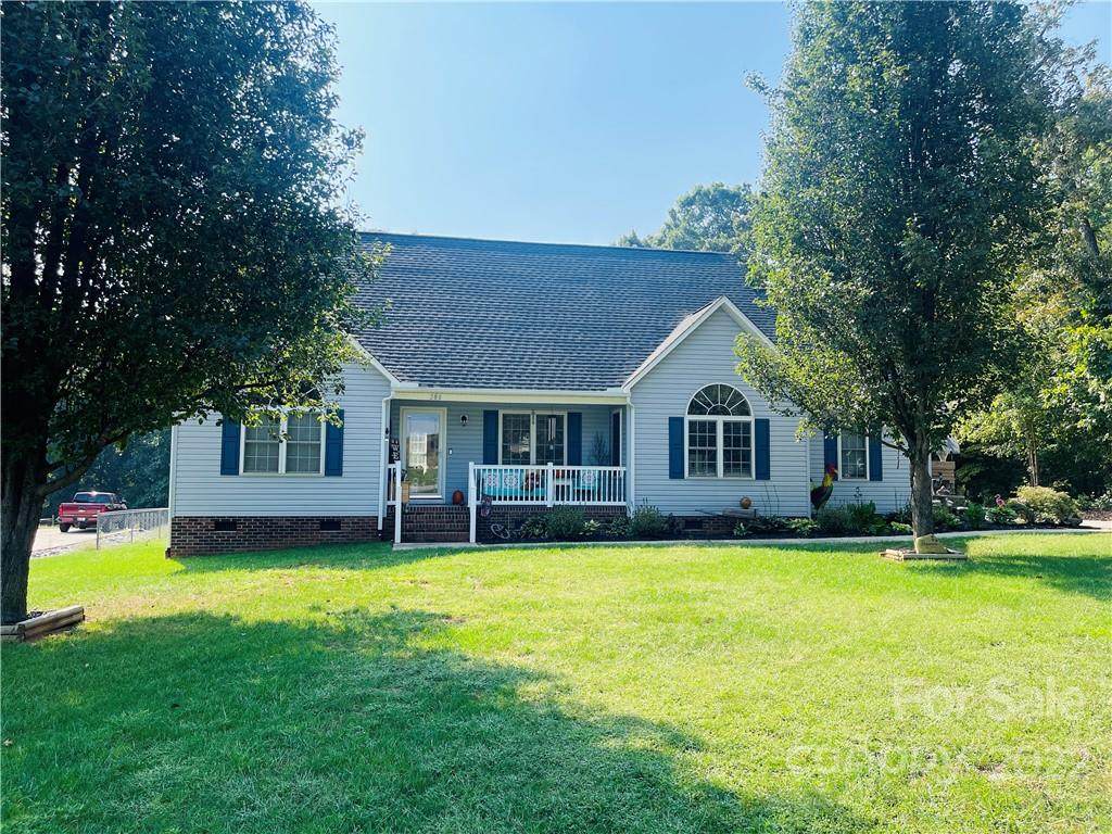 280 Graceland Place - Photo 1