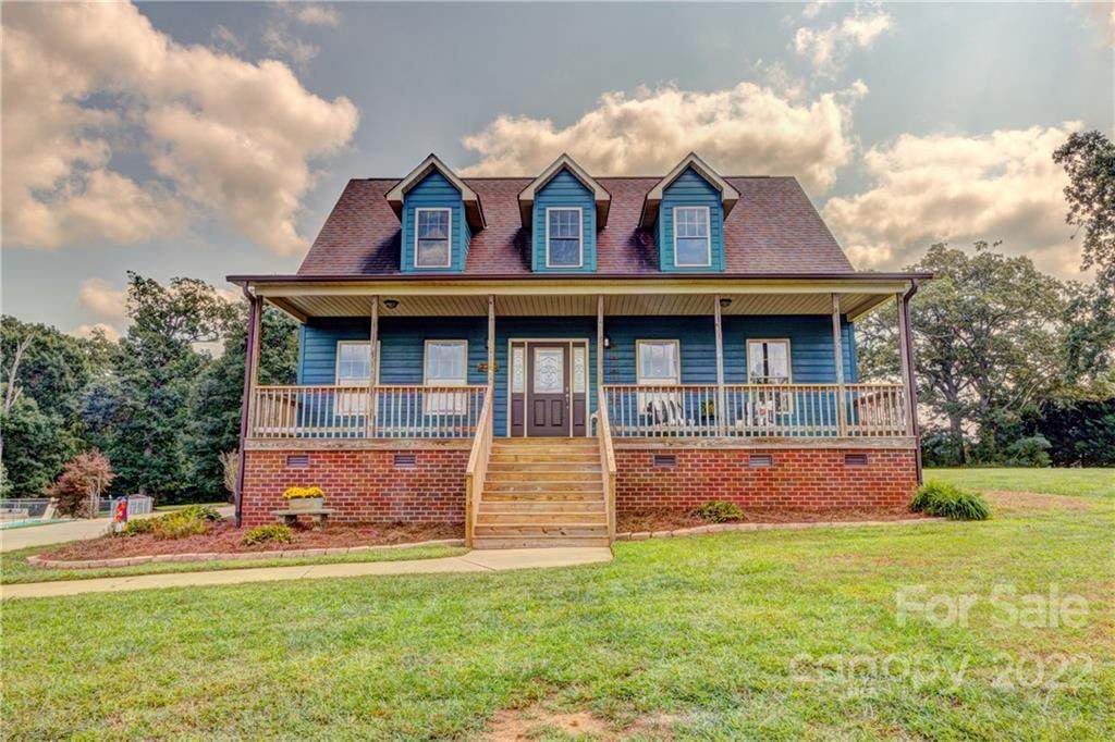 5052 Dobbins Road - Photo 1