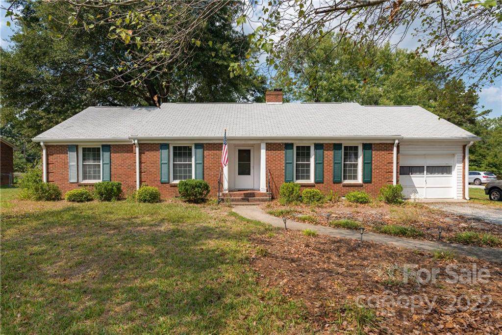853 Mallory Drive - Photo 1