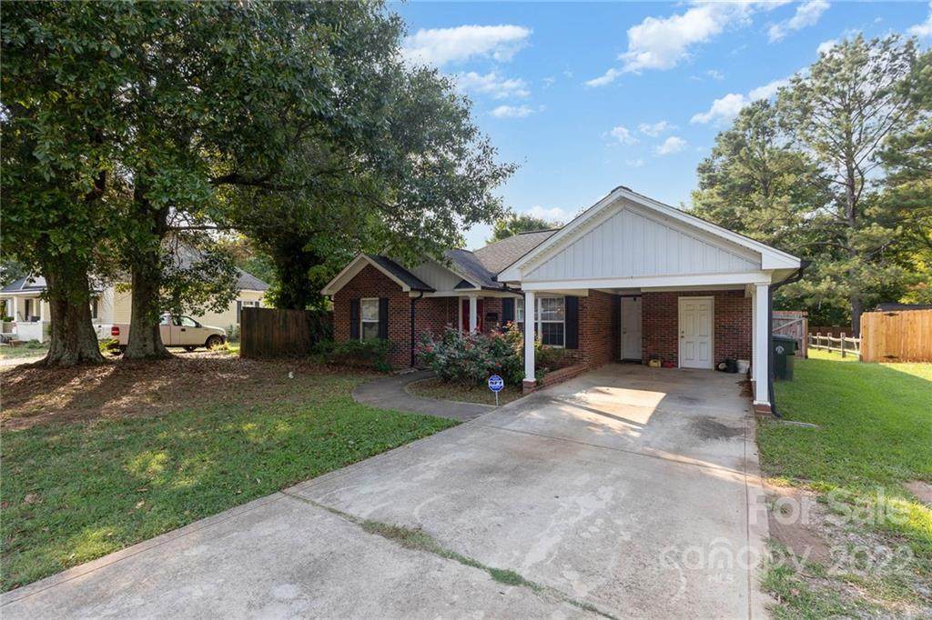 827 Piedmont Avenue - Photo 1
