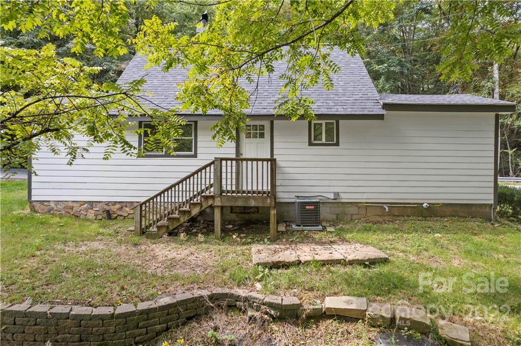 1020 Broadstone Road - Photo 1