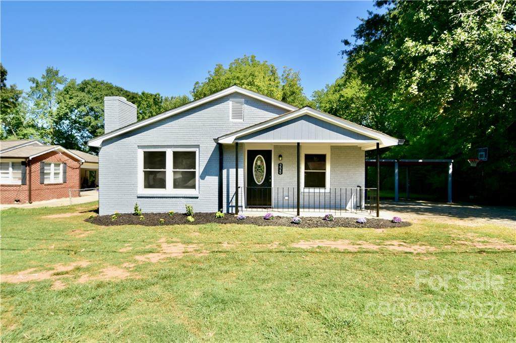 220 Carson Drive - Photo 1