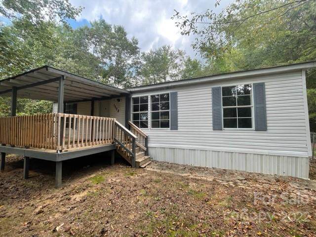1722 Old North Road - Photo 1