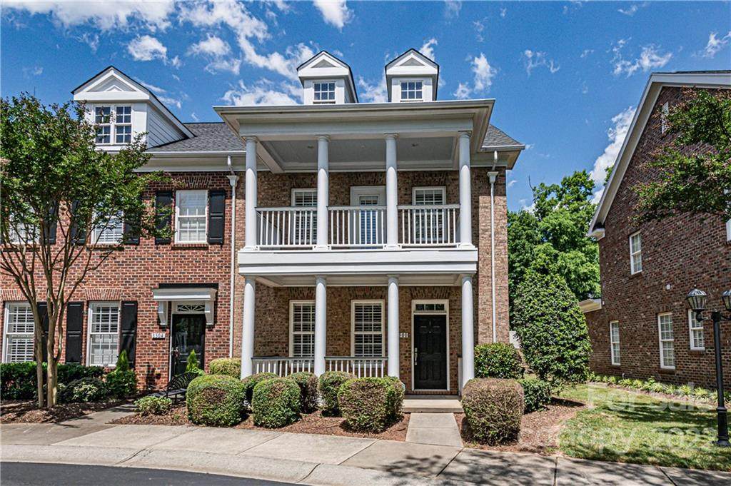 8300 Indigo Row - Photo 1