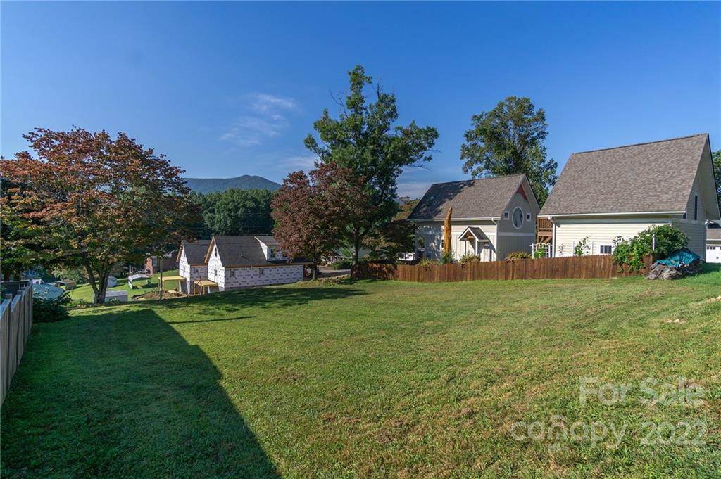 200 Central Avenue - Photo 1