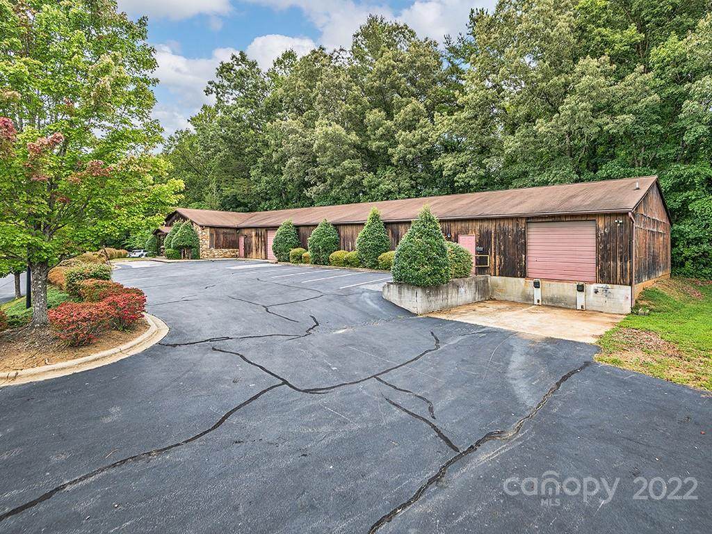 139 Glenn Bridge Road - Photo 1