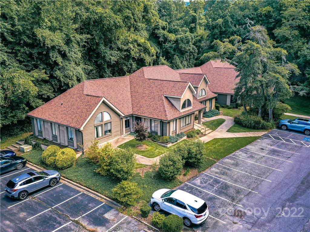 1998 Hendersonville Road - Photo 1