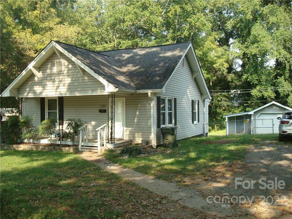 1308 Main Street - Photo 1