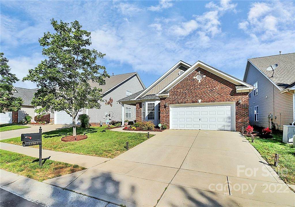 13923 Acorn Creek Lane - Photo 1