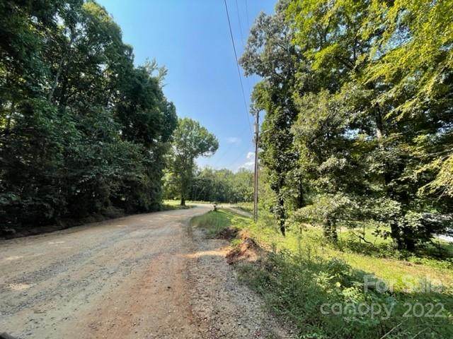 113 Carolwoods Drive - Photo 1