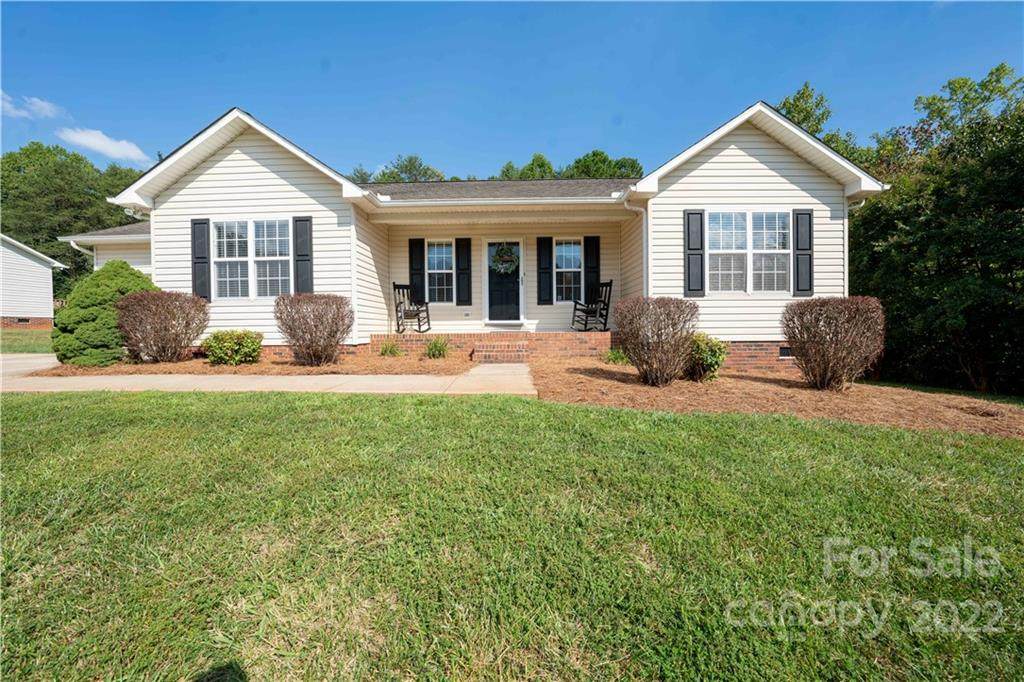1132 Bird Dog Trail - Photo 1