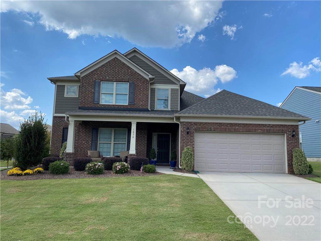 1036 Squire Drive - Photo 1