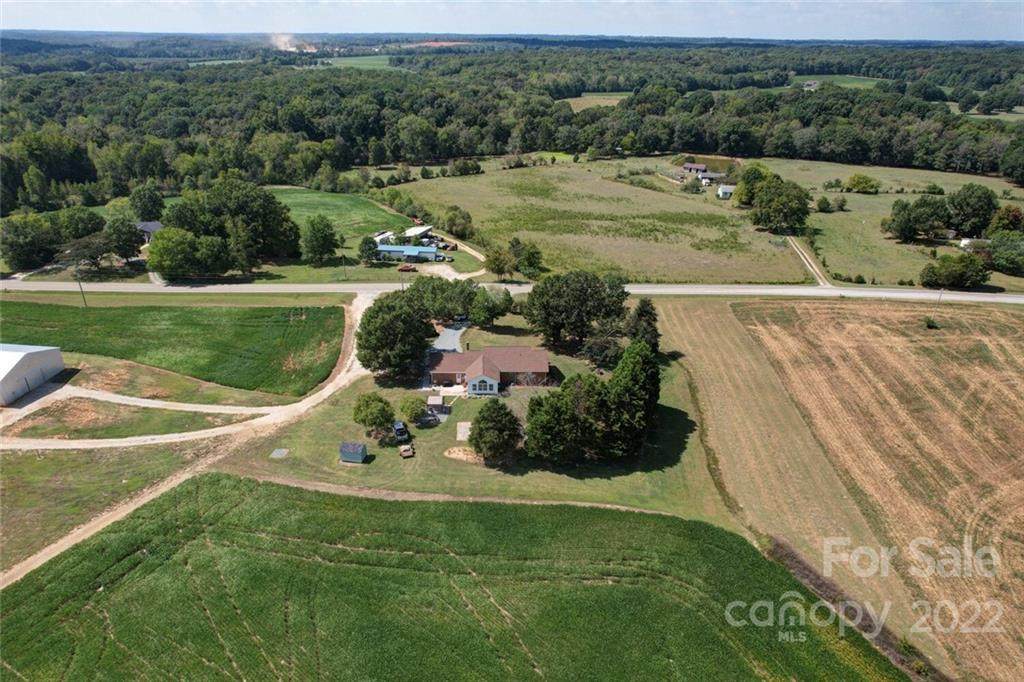 6823 Wolf Pond Road - Photo 1