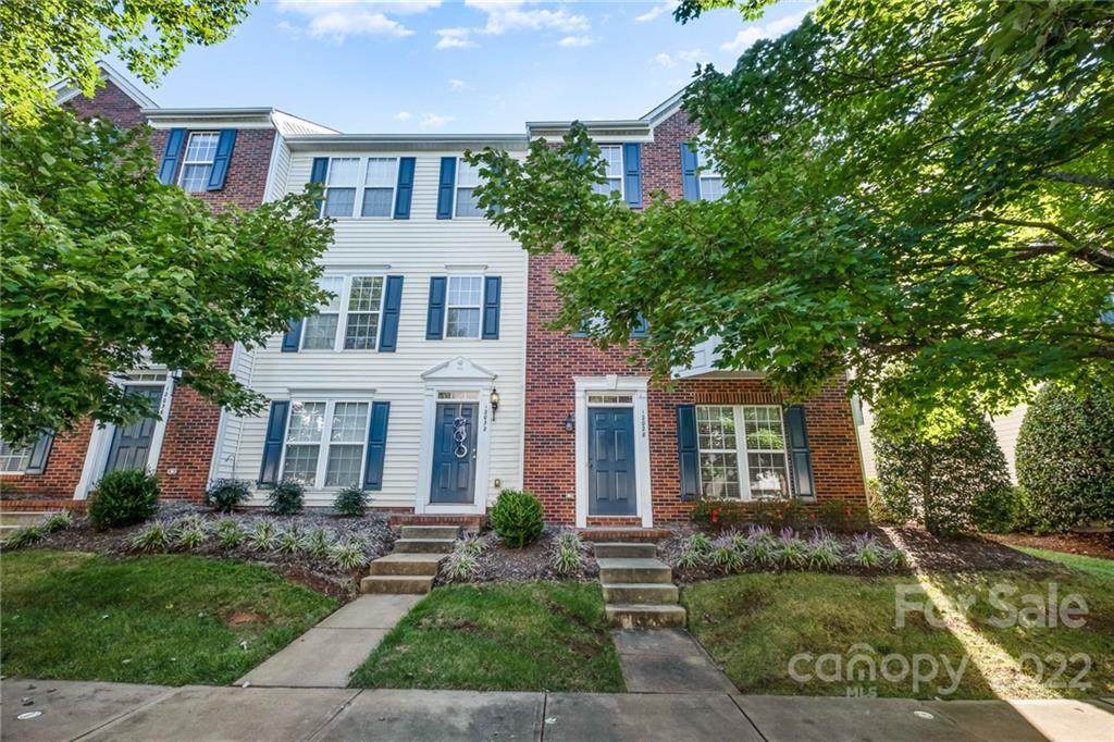12028 Duke Lancaster Drive - Photo 1