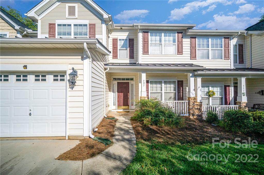 307 Rose Garden Court - Photo 1