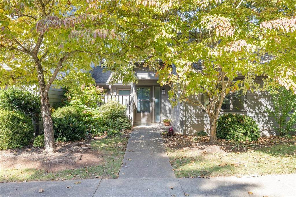 539 Crowfields Lane - Photo 1