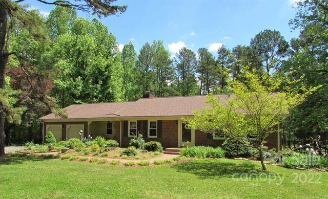2940 Jim Johnson Road - Photo 1