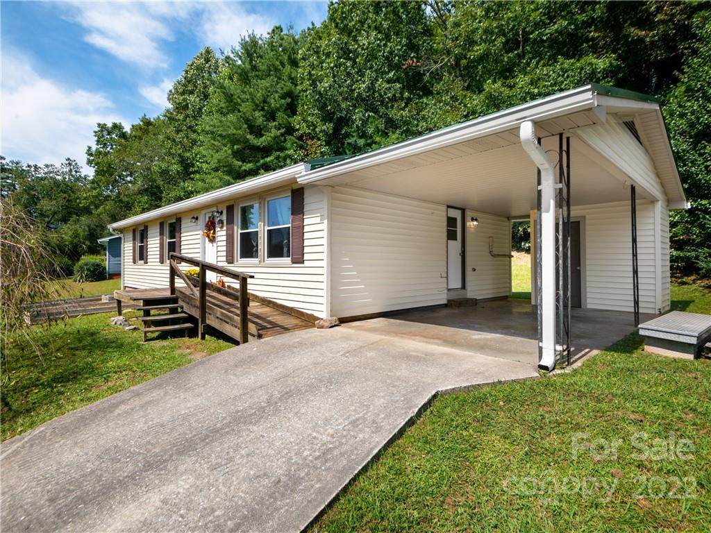 408 Glade Creek Road - Photo 1