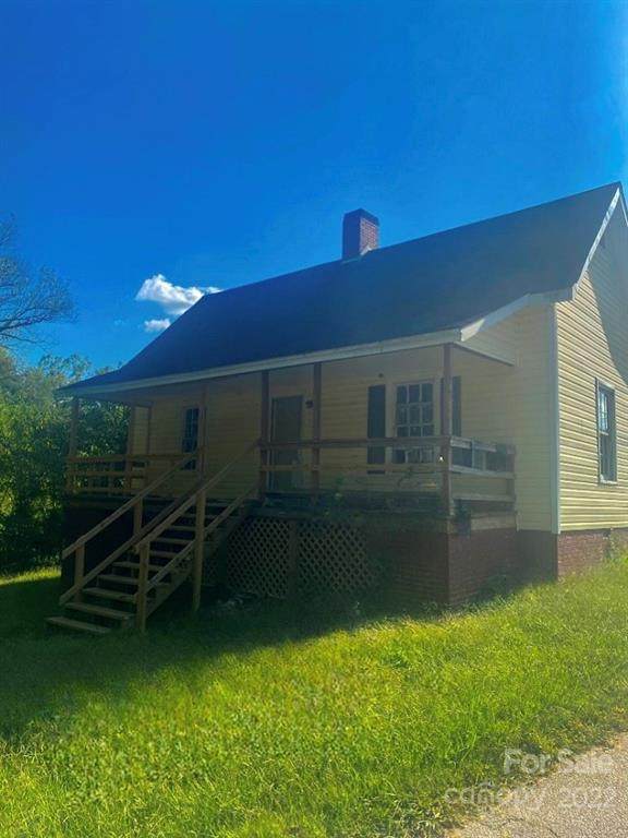 1022 15th Street - Photo 1