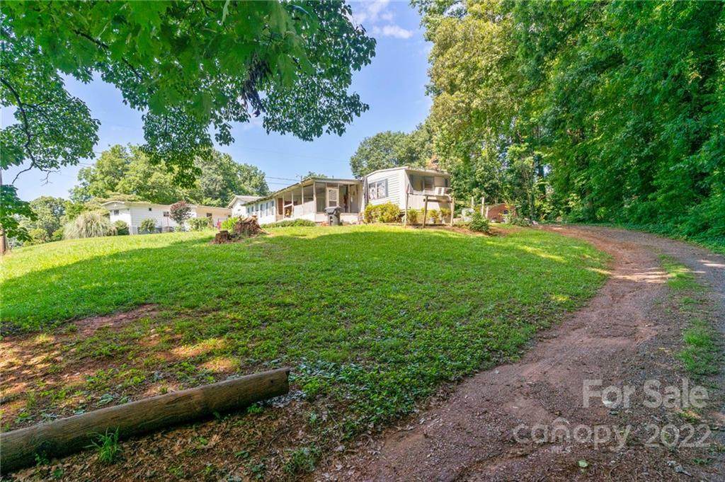 3900 Huntwood Drive - Photo 1
