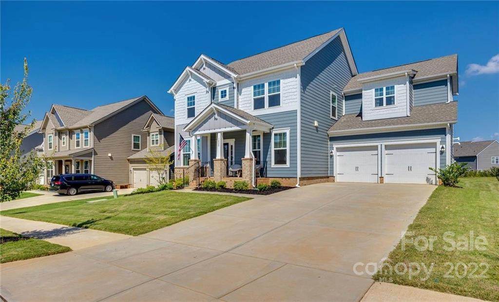1020 Linn Cove - Photo 1