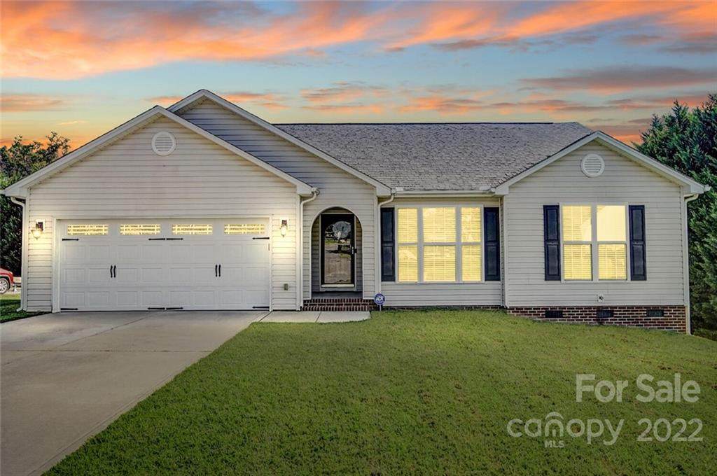 200 Jersey Boulevard - Photo 1