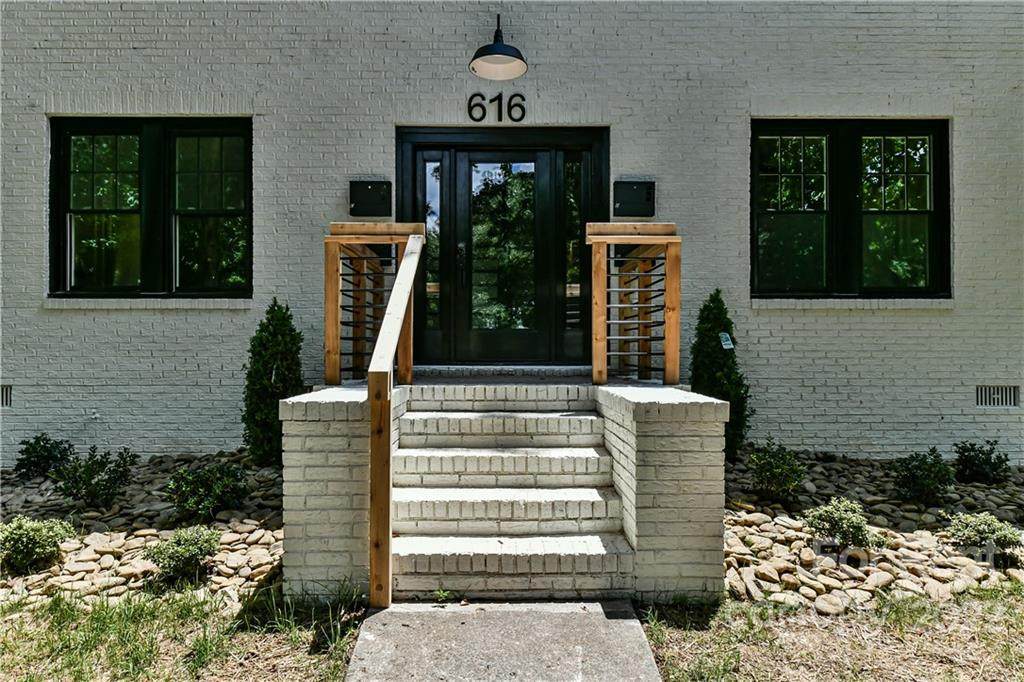 616 Oakland Avenue - Photo 1