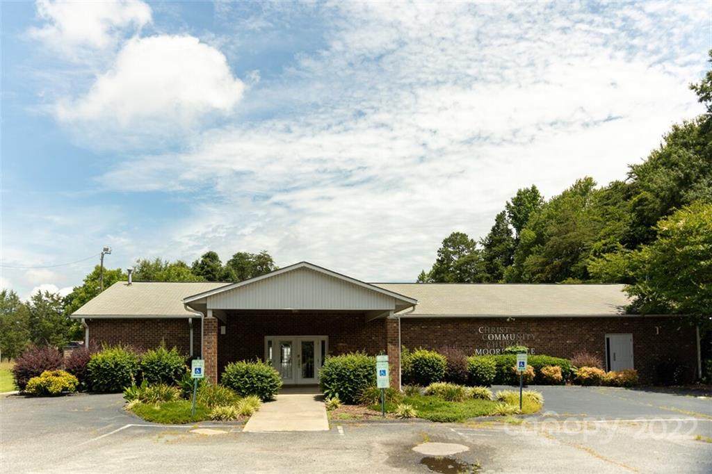 1749 Charlotte Highway - Photo 1