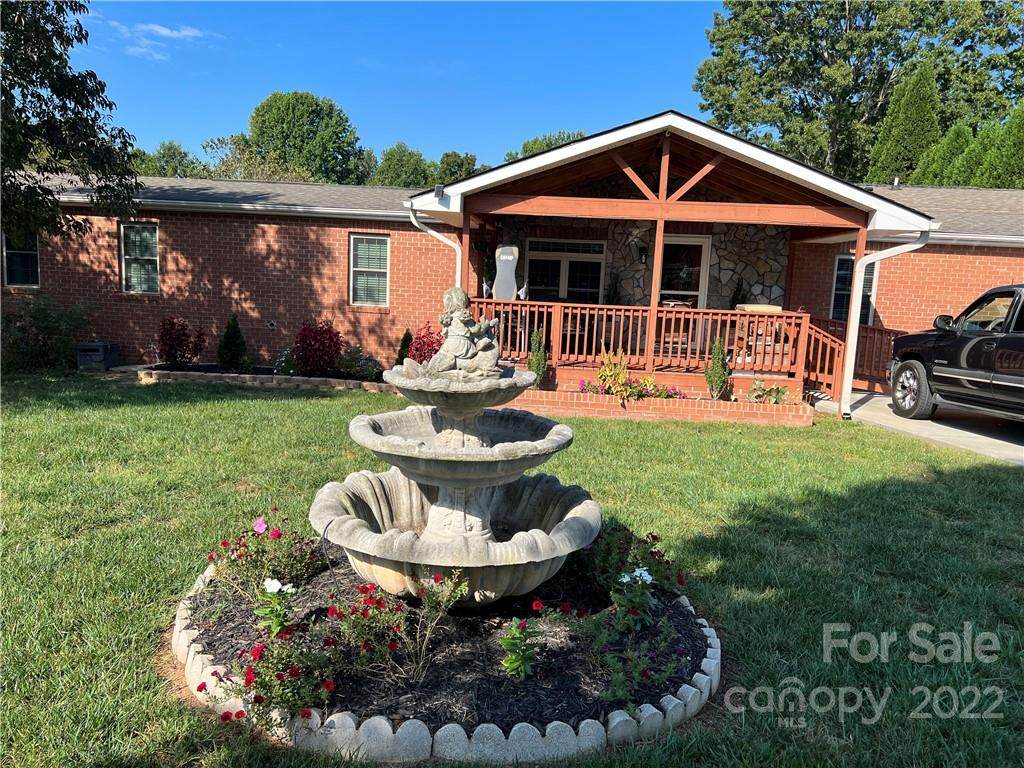 230 Titan Drive - Photo 1