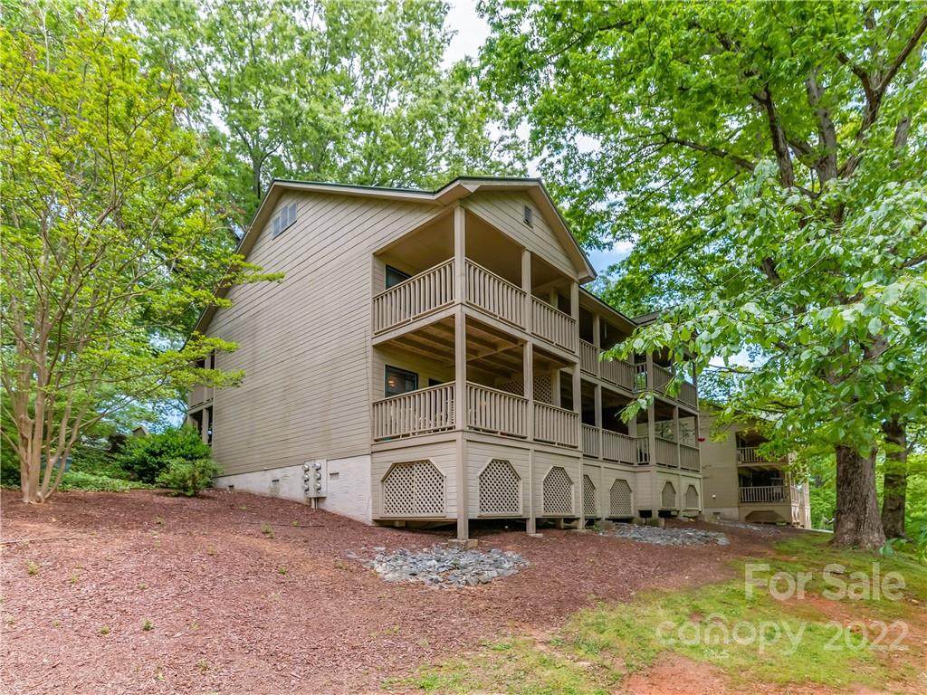 160 Whitney Boulevard - Photo 1