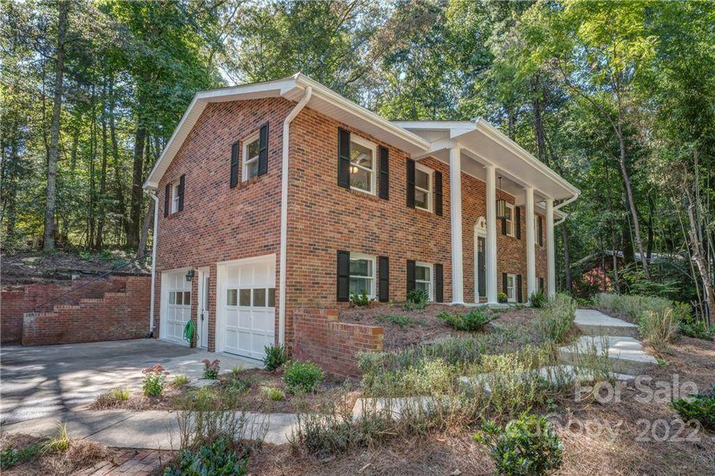 142 Shelly Drive - Photo 1