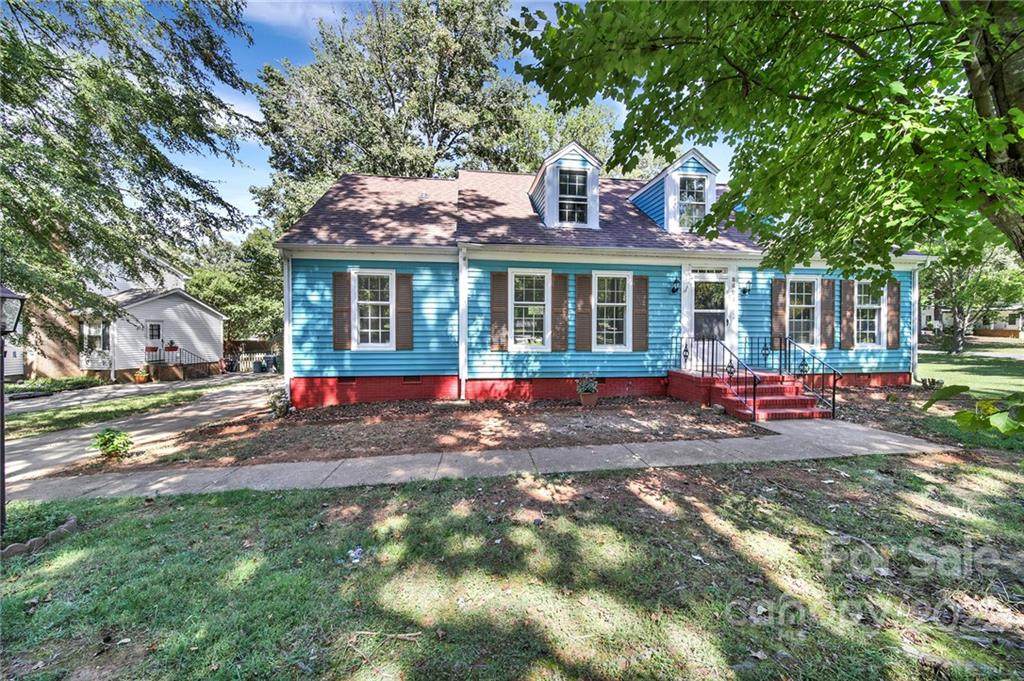 8621 Mulberry Grove Road - Photo 1