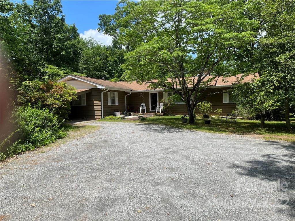 110 Persimmon Court - Photo 1