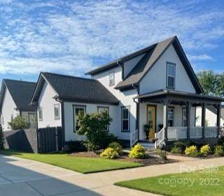 418 Luray Way - Photo 1