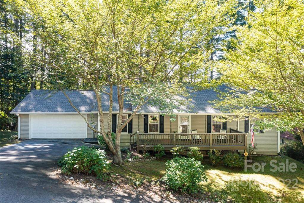102 Lone Eagle Lane - Photo 1