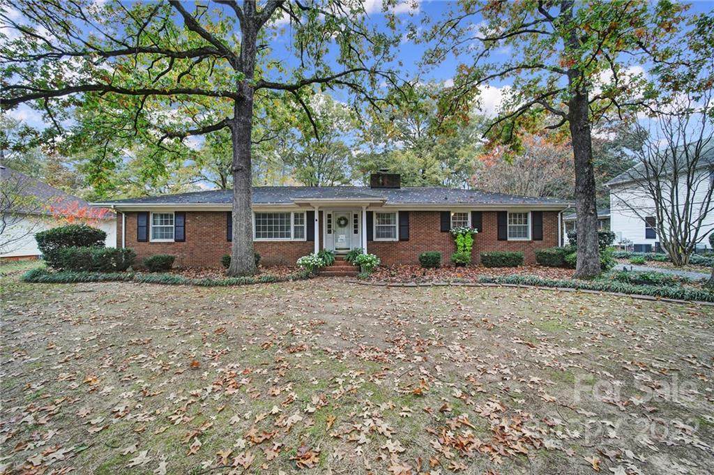 2005 Shady Lane - Photo 1