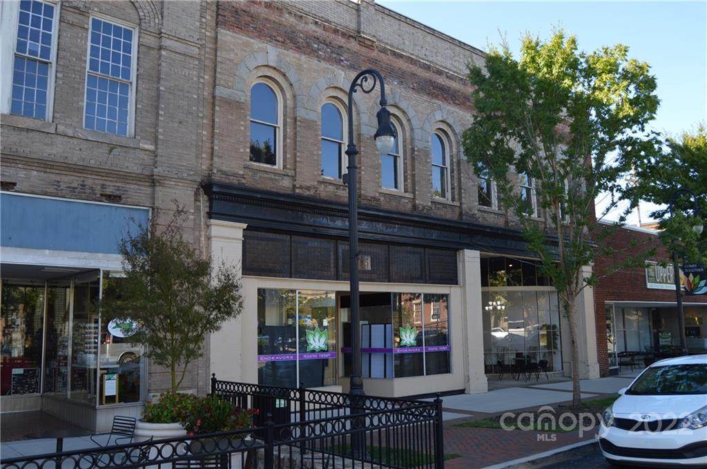 125 & 127 Broad Street - Photo 1