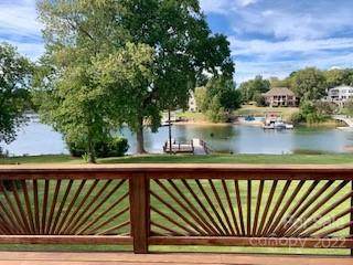 20521 Lagoona Drive - Photo 1