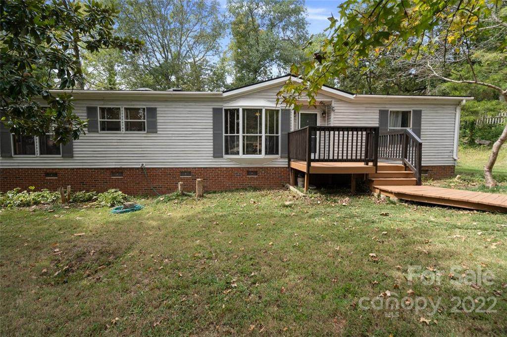 6200 Meeting Street - Photo 1